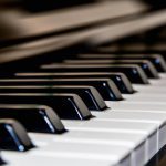 Nauka gry na pianinie - od czego zacząć?